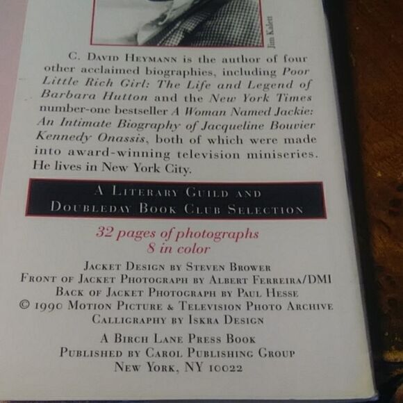 Liz Taylor First Edition An Intimate biography - Picture 4 of 8